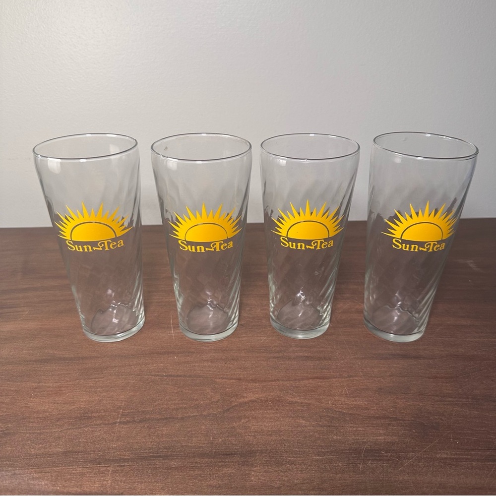 Vintage Sun Tea Highball Drinking Glasses Set Of 4 Swirled Glass 16 oz Sunburst